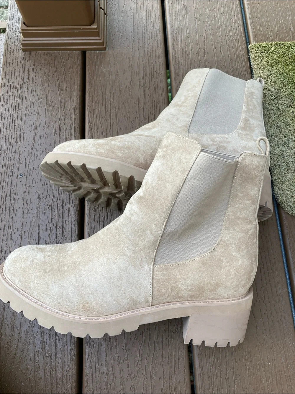 Lane Bryant Size 12W tan faux suede chunky lug sole ankle boots